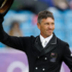 Equestrian: Nicholson edges Zara Phillips to win again